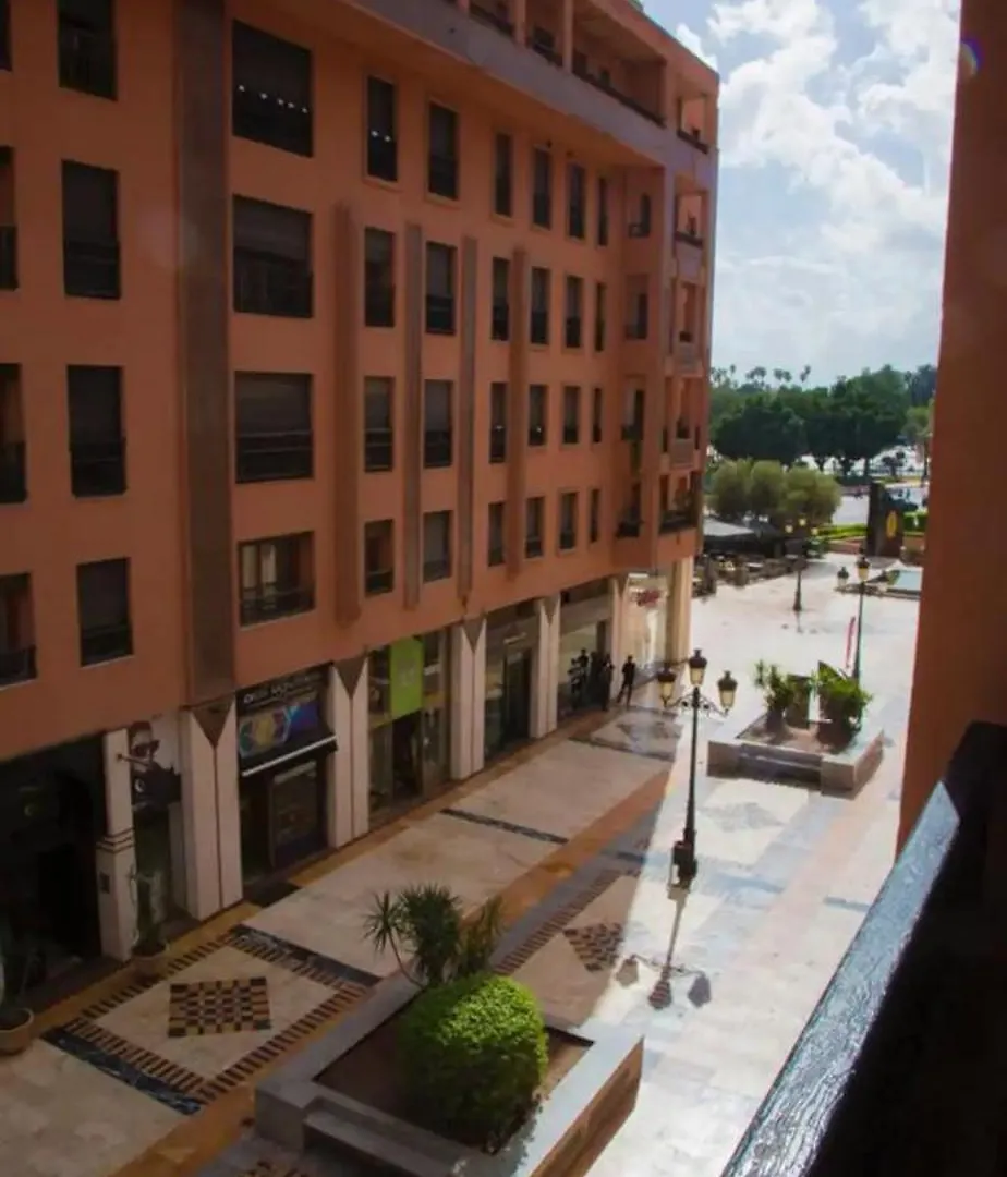 Lux Apt, Prime Location, Jacuzzi مراكش