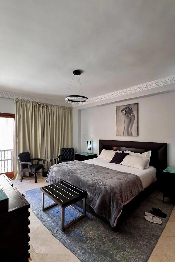 Lux Apt, Prime Location, Jacuzzi مراكش شقة