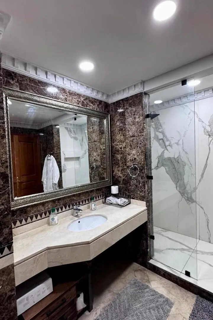 Apartamento Lux Apt, Prime Location, Jacuzzi Marrakesh Marruecos
